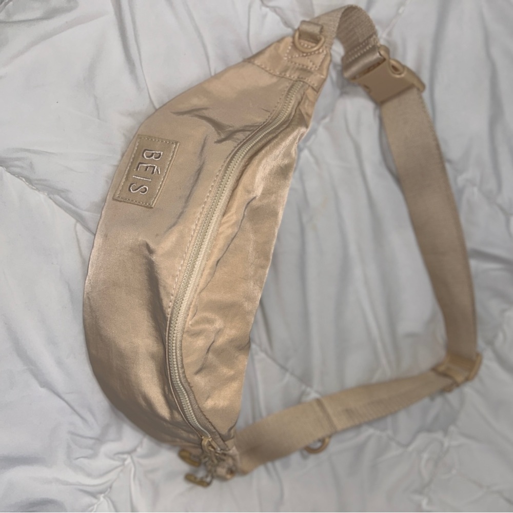Beis “The Sport Pack” Fanny Pack Bag in beige
